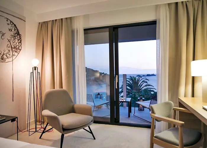 מלון Grand Argentina 5*